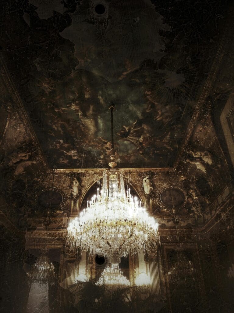 CHANDELIERS